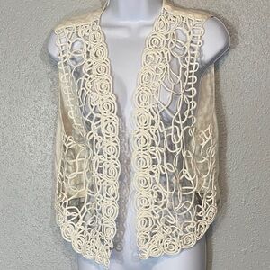 VNTG Ravel White Ramie Textile Vest